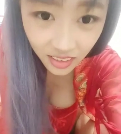 《古装女主播：肚兜诱惑，暴力内释，高清188M，百度云畅享》