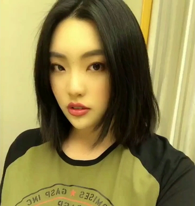 迷人网红推特:1V短视频,803M高清cream享受,百度云资源限时特惠