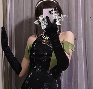 禁忌之爱全诱惑新星网红COS，尽在百度盘！