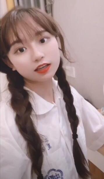 火爆推荐女神合集：不见星空的精选佳作！