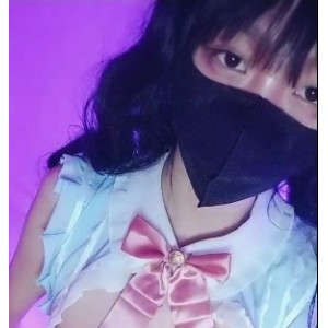 蝙蝠侠头套互动穿戴，给你700MB的女同1V1四人游！