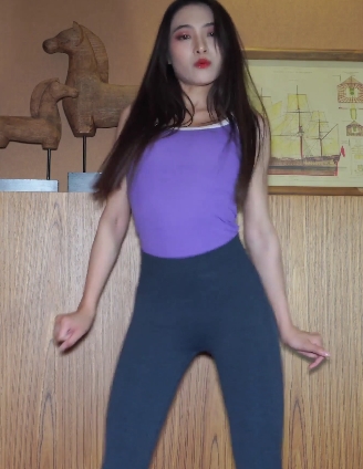 《舞动给力，文文24小时不间断，高清8V，1.3G，百度盘限时独家》