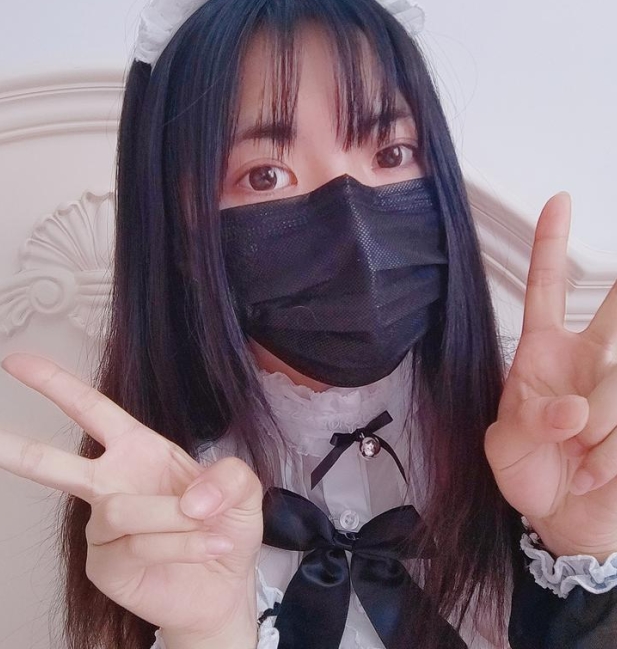 姬Miao喵酱户外展示112P系福利视频，12V动力助你补充能量！