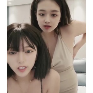 《高颜值美女第二弹，2V1G全程露脸，百度云高速下载》