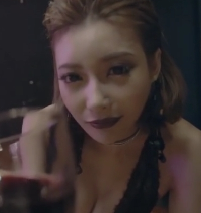 “私密盛宴：自行打包，光‘阴’妹，某处粉嫩，1.06G”