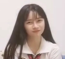 禁忌诱惑：校园风JK嫩妹倒立69，享受嘴艺与扣穴的后推车之夜