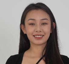 迷人诱惑！岚岚黑丝超短裙，性感魅力尽显！