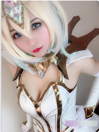 实现梦想：sola酱与小村庄女孩的双马尾网红cheng+ren+shi+pin