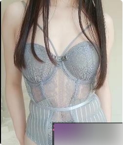 岁酱熟女姐姐：百度顽皮带你领略成人世界的诱惑