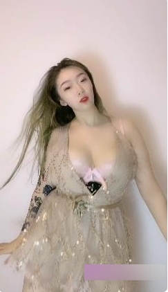 火辣小仙女主播欣妹带你舞动的超全合集！