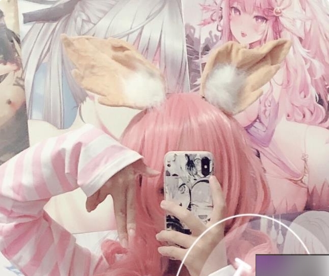 推特红人小鹿酱的私密作品，让你沉醉其中！