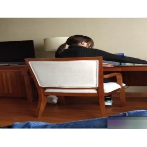 天津大学生沈佳惠与胡子哥的火爆成人作品