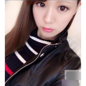 《立花瑠莉牛仔裤系列：破洞风情，尽情释放！》