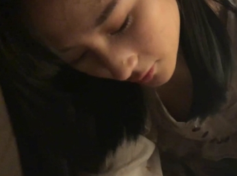 限量供应全网稀缺的清纯女人,二次元黑丝网袜小姨子,Miji41V/5.2G!