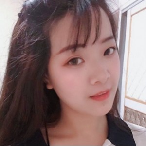 火辣小少妇，尽情享受蜜桃时刻！