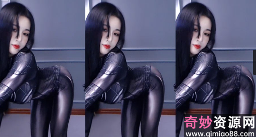 《网红虎牙主播COS蜘蛛侠作品》