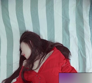 震撼上线91粉嫩女神全新高清作品，多乙带你体验绝美诱惑！