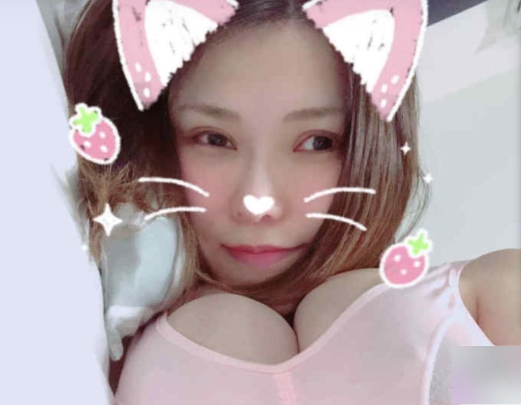 岛国超级大猫：冲田杏梨Onlyfans合集，让你心醉神迷！