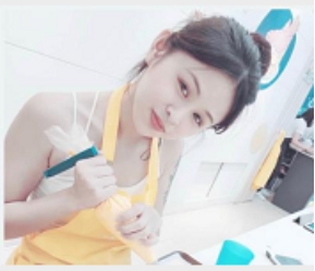 学院纹身美眉自拍，年轻人的私密P友盛宴！