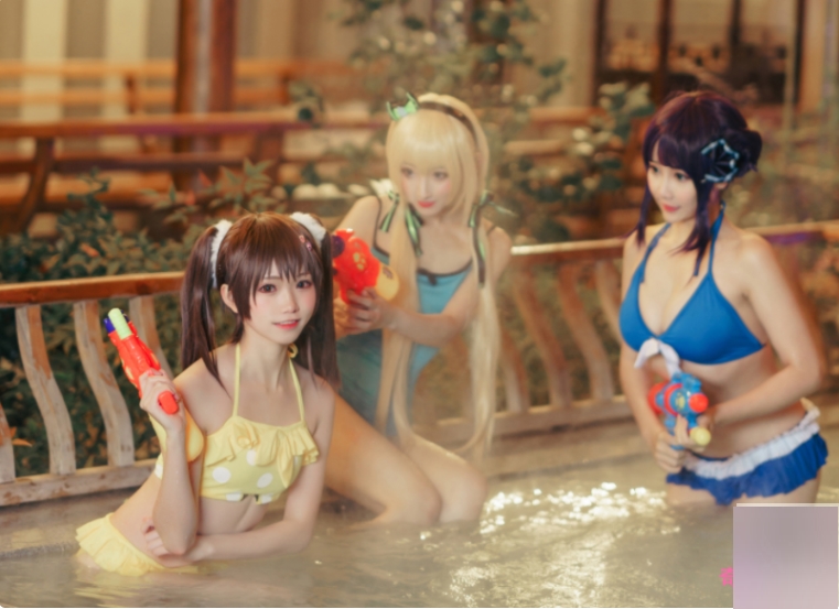 三色绘恋:揭开给力的绚丽画卷温泉COS:体验最诱人的成人角色扮演图集:探索禁忌的美妙世界