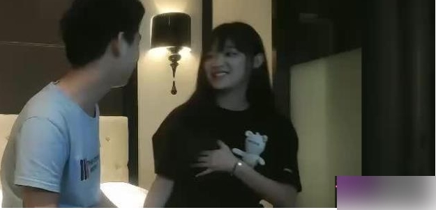 《2021最新cheng+ren+shi+pin探花轩文轩》