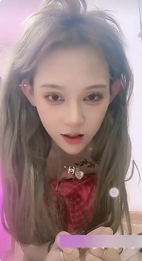 火辣网红美女尽显诱惑,4.3GNV格式视频百度盘限时放送!