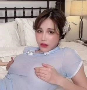 奇妙独家：台湾网红辛尤里的旗袍粉黛风，见证下水作