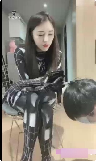 鹿鹿大人与蜘蛛侠：无限奇妙的成人视觉盛宴！