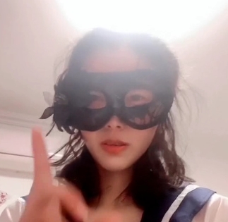 精选红色丝袜高跟鞋