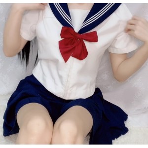 搬运服装和道具的3v樱狸子，售价900m