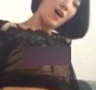 女友气质短发沙发