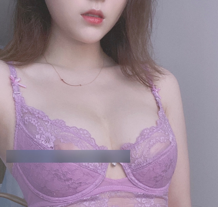 微博网红妹子恶犬合集