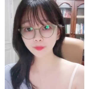 清纯眼镜小姐姐桃子舞蹈系主播百度云