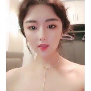 免费自行打包的大罩杯网红粉丝互动视频1v636m（百度云）