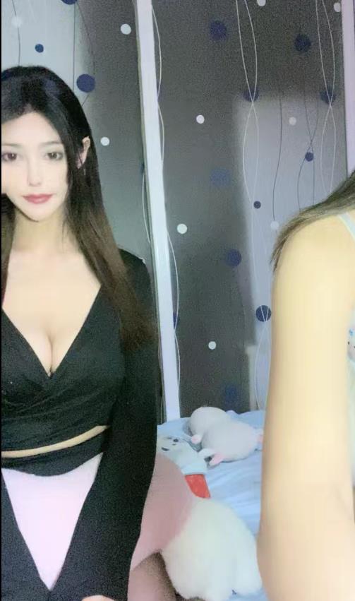 精选尤物姐妹黑丝白丝花银自怼1V1.56GB