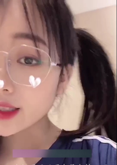 高颜值主播小熙学生体C服1v720MB百度盘