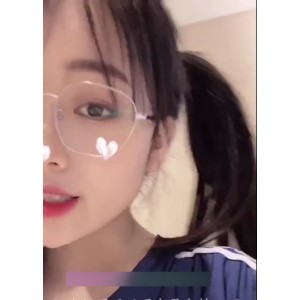 高颜值主播小熙学生体C服1v720MB百度盘