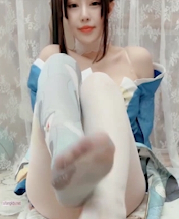 朱可儿精选大罩杯比基尼,网红火舞COS,56p,1v,694m