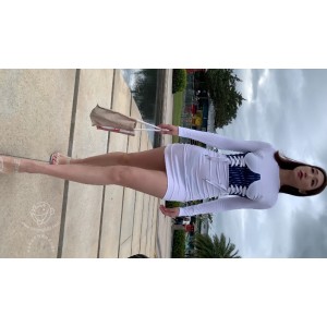 性感比基尼美女展示长腿翘臀的视频分享（百度云）