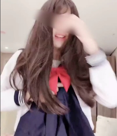 優咪女神私拍展示,清純顏值令人驚艷,15V高清私拍照片,擁有956MB大容量,百度搜索優咪女神