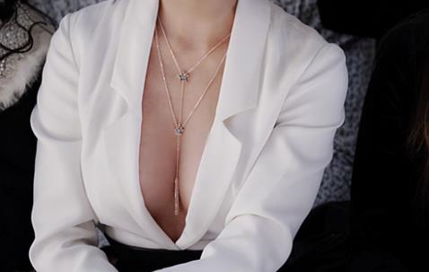 绝版佳作：白嫩玉兔