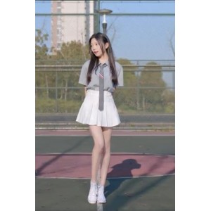 B站UP主欣小萌向大哥请教打工和人事相关问题