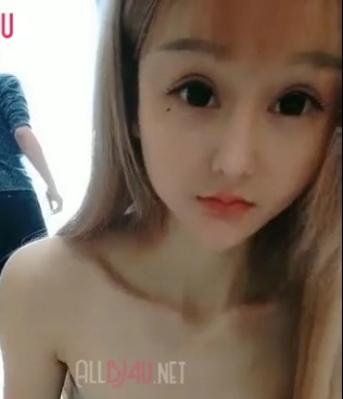 自行打包的2.4G无线直播少妇系列商品