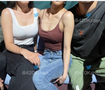 OnlyFans：一个在线平台，用户可以购买和分享私人内容，如照片和视频。小陈：可能是指一个人的名字，具体身份和背景不明。故事多：可能指这个人有很多故事或经历。yin乱：可能指这个人的生活或行为有些混乱或不规范。约会：可能指这个人喜欢和别人约会或见面。生涯：可能指这个人的职业生涯或事业。百度盘：一个在线云存储平台，用户可以上传和下载文件。