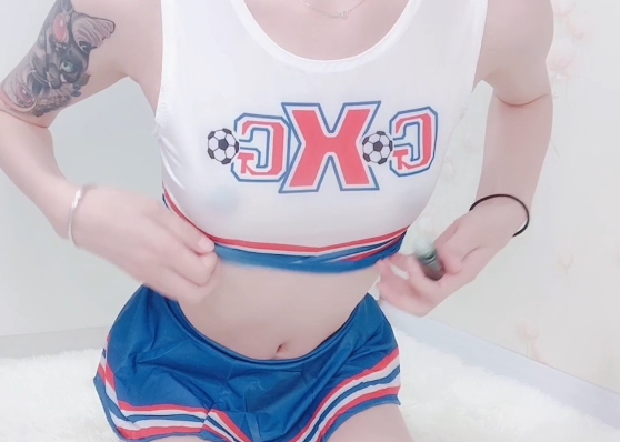 米娜学姐运动宝贝1v+700m百度盘