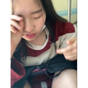 小美女狂吐白沫视频1V488MB百度盘