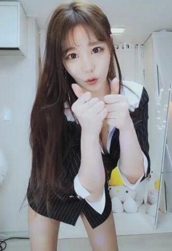 转载搬运精选网红heart_m_honey福利视频合集NV8g百度盘