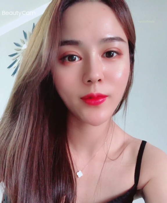 自行打包的六一定制福利商品：丝袜和高跟足系列