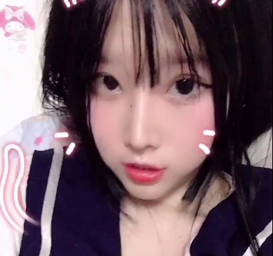 网红福利姬白丝学生服装仙萝