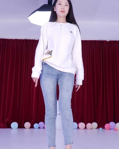 活力美少妇阿珞的完美身材，有氧健身C3V578M百度盘